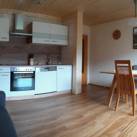 Forsterhof * هاوس إم إنيستال